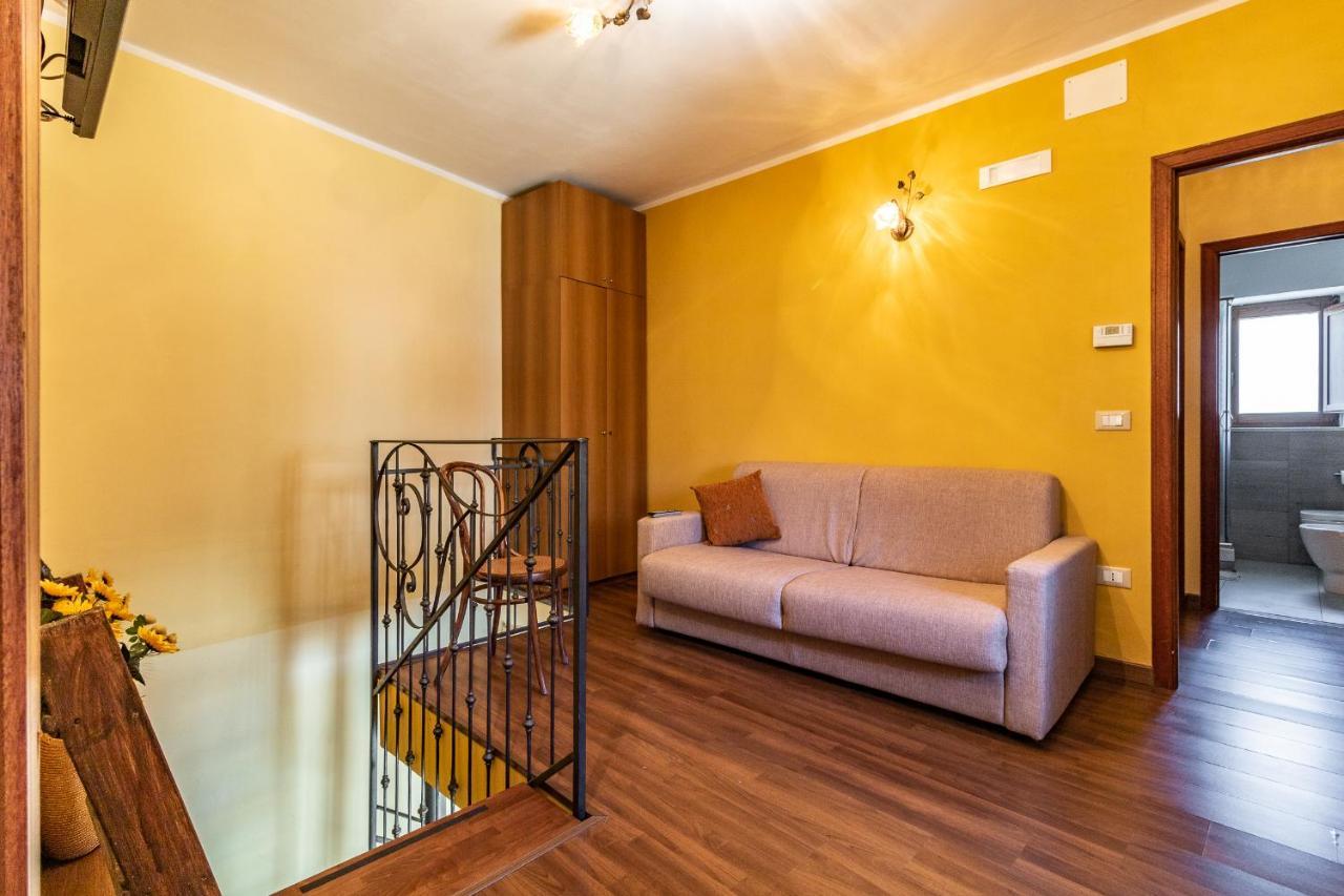 Ferienwohnung Casa Vacanze 'Zia Lucia' Sarconi Exterior foto